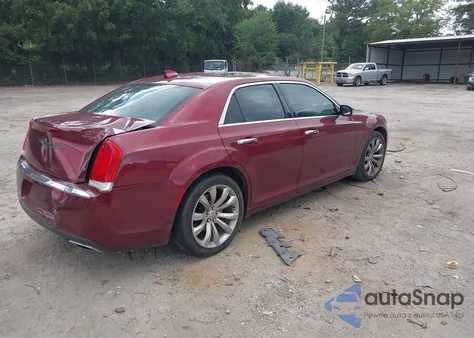 2015 Chrysler 300C z USA, uszkodzony, nr VIN 2C3CCAEG8FH832971